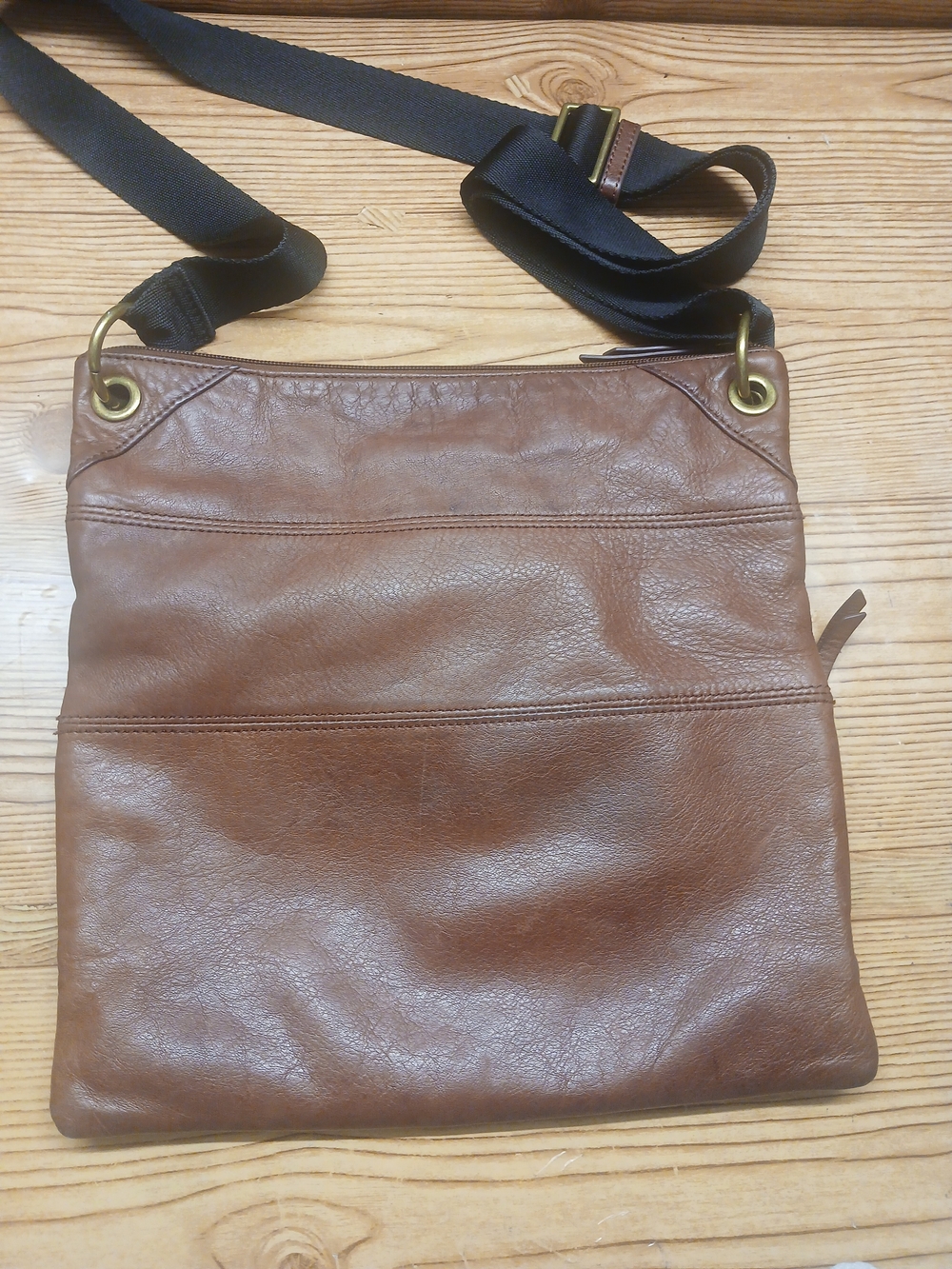 Margot Men's Brown Leather Crossbody Bag with Adjustable Black Strap